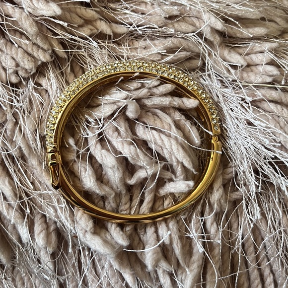 Gorgeous Christian Dior pave bracelet - Picture 6 of 7